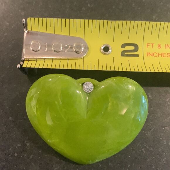 Vintage 1960s Green Puffy Heart Brooch Pin - Retro Charm - Picture 8 of 8